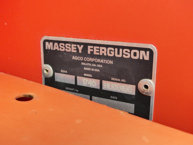 massey-ferguson-1745-image-12