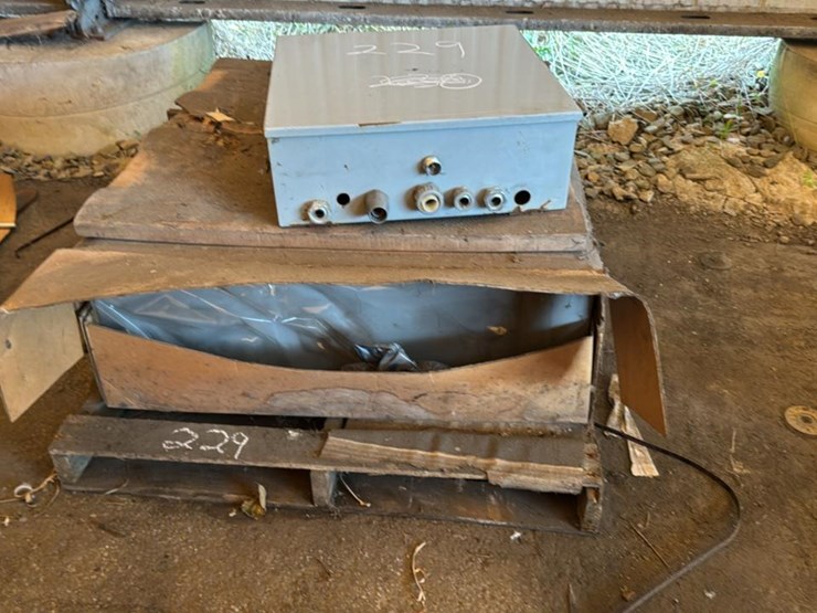 #229-•-electrical-boxes-image-1