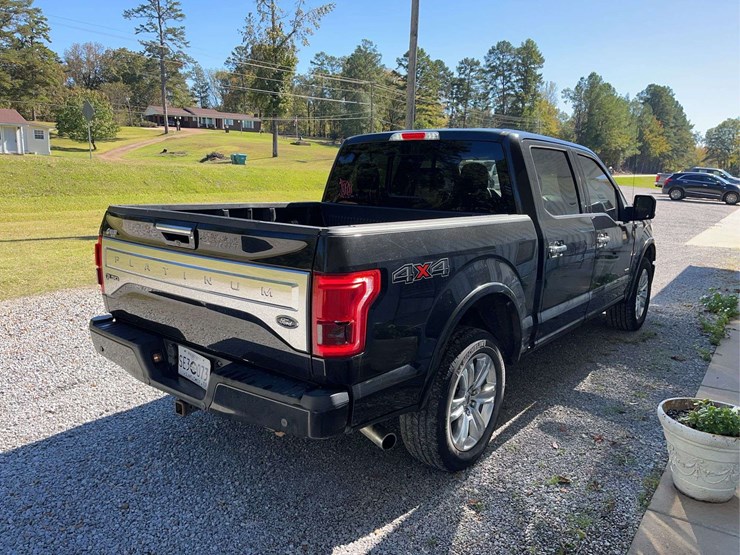 2015-ford-150-image-14