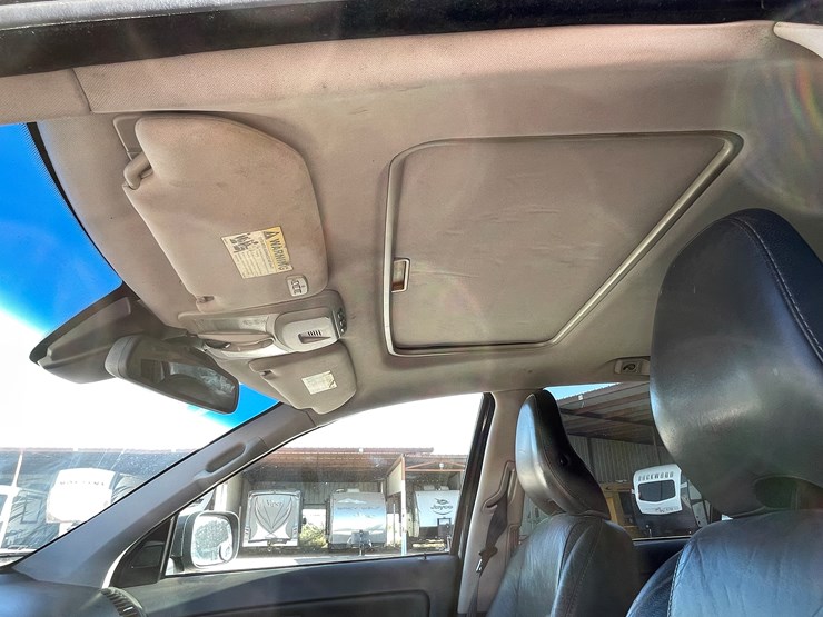 2010-volvo-xc90-image-70