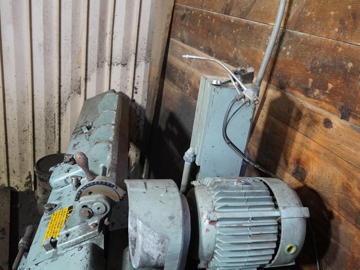 #142-•-newman-knife-grinder-image-10