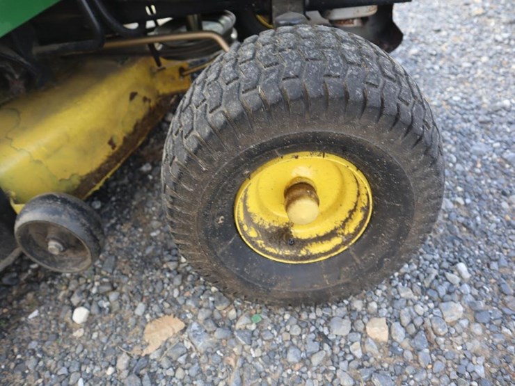 john-deere-d110-image-10