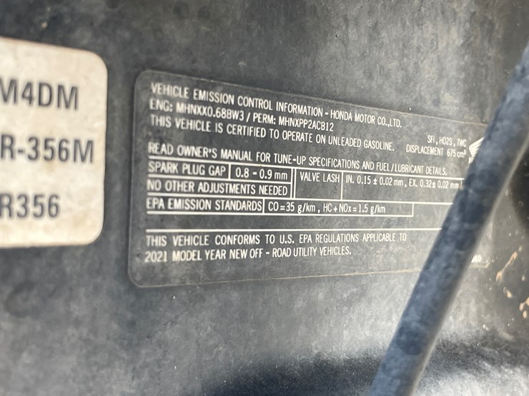 2021-honda-pioneer-700-image-60