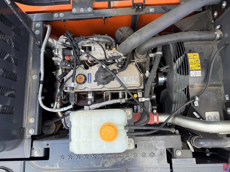 2024-develon-dx200lc-7-image-11