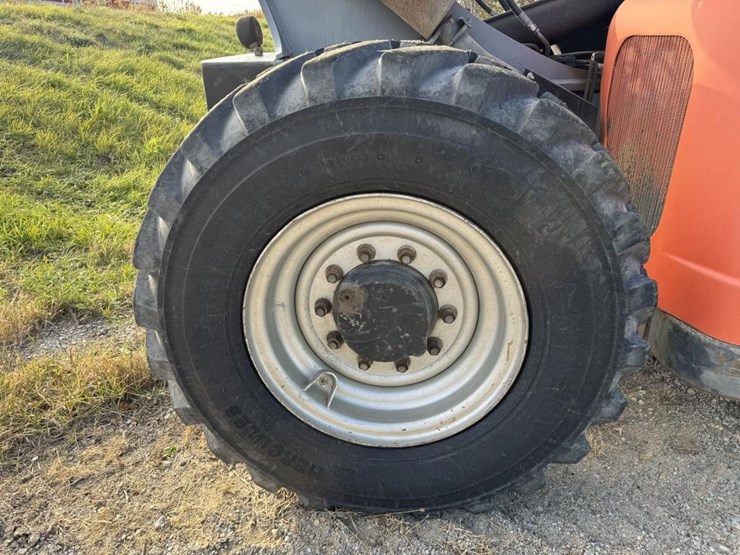 2006-jlg-g6-42a-image-55