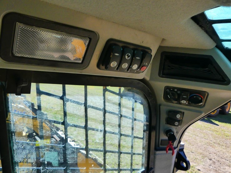 2016-caterpillar-289d-image-16