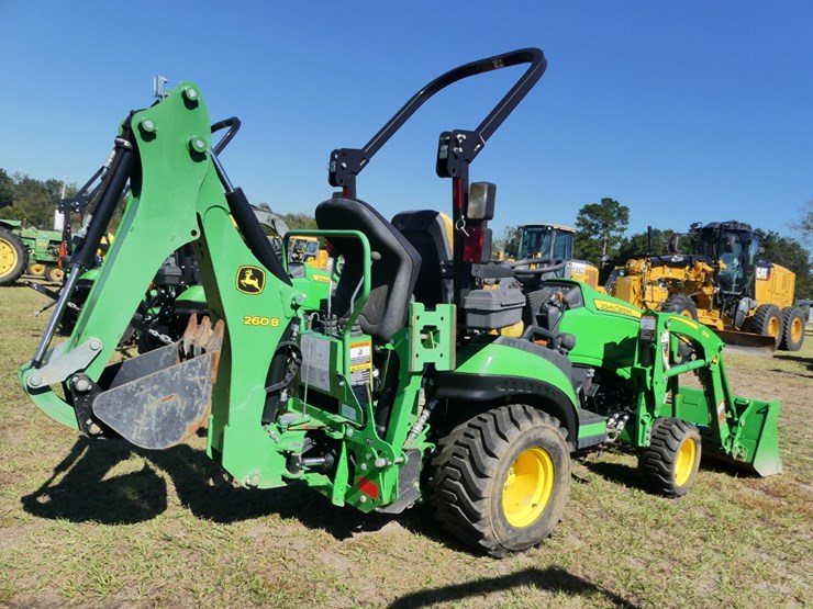 2022-john-deere-1025r-image-4