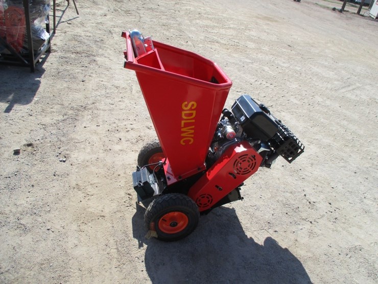 new-unused-2025-sdlanch-splwc-wood-chipper,-image-2