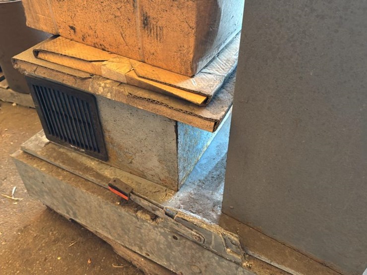 #227-•-electrical-boxes-image-8