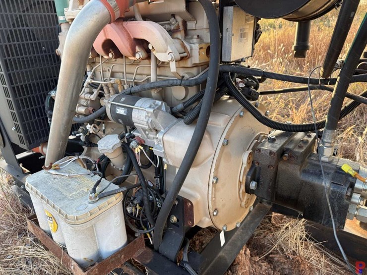 john-deere-4045hf285-image-12