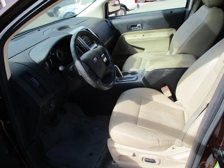 2010-ford-edge-sel-image-7