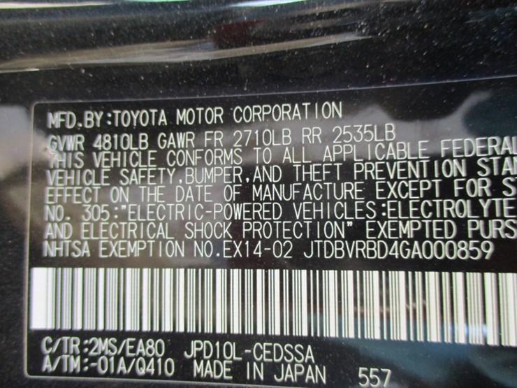 2016-toyota-mirai-sedan,-image-17