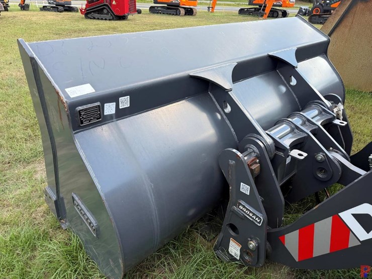 2023-develon-dl220-7-image-7