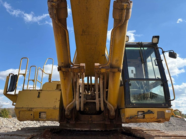 1999-caterpillar-375l-image-28