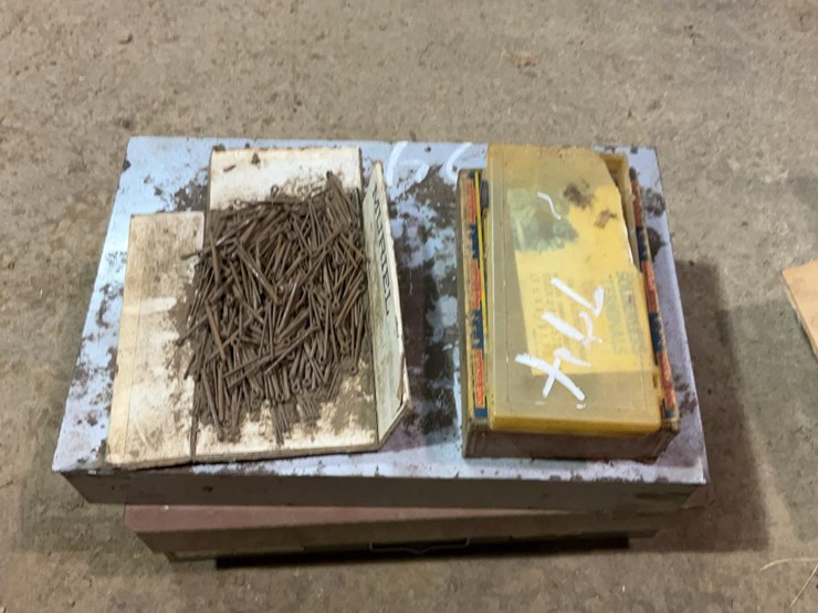 #774-•-cotter-pin-assortment-image-3