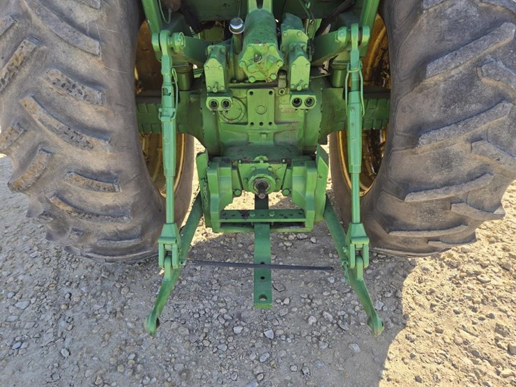 john-deere-4630-image-13