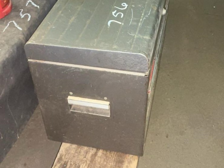 #756-•-gray-toolbox-and-contents-image-2