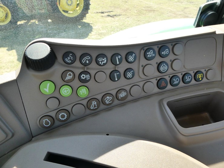 2022-john-deere-6120m-image-17