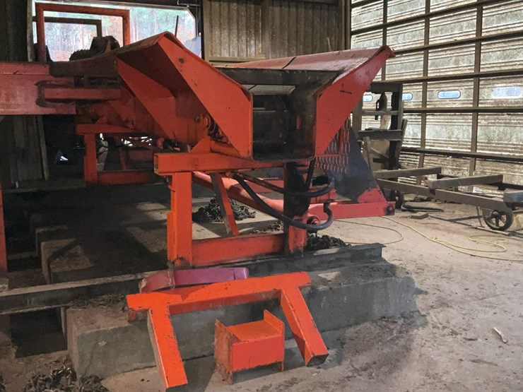 #112-•-morbark-out-feed-trough-image-19