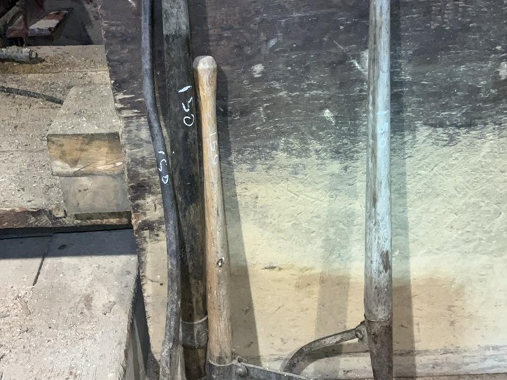 #150-•-3-cant-hooks-image-1