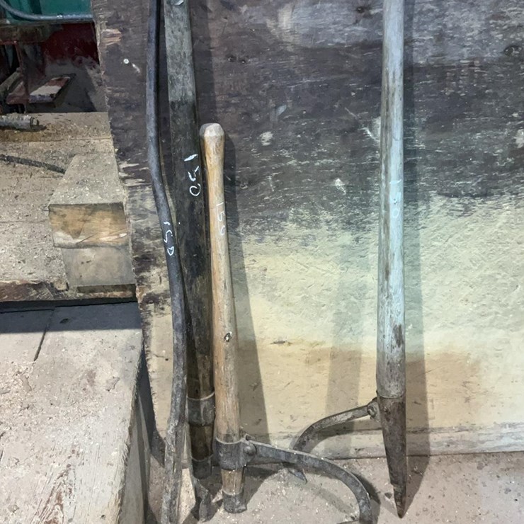 #150 • 3 Cant Hooks