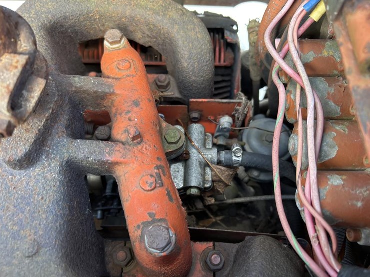 ditch-witch-2300-image-14