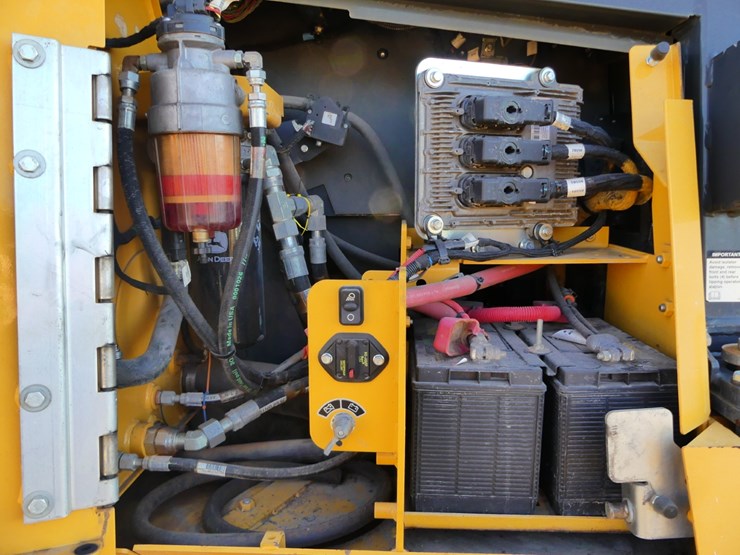 deere-750k-lgp-image-16