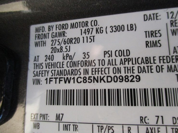 2022-ford-f150-xlt-image-18