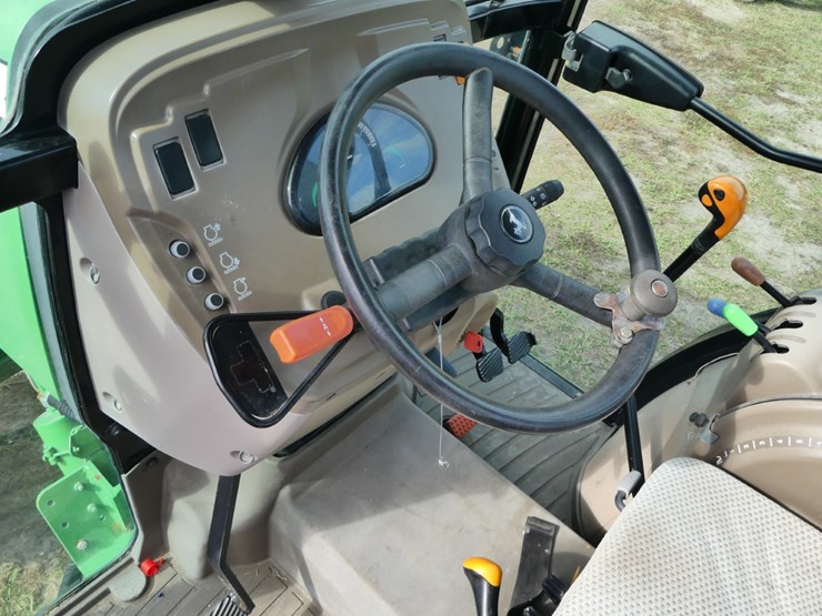 2017-john-deere-5090gn-image-15