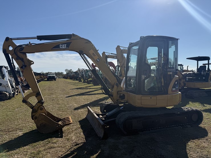 2006-caterpillar-305c-cr-image-2