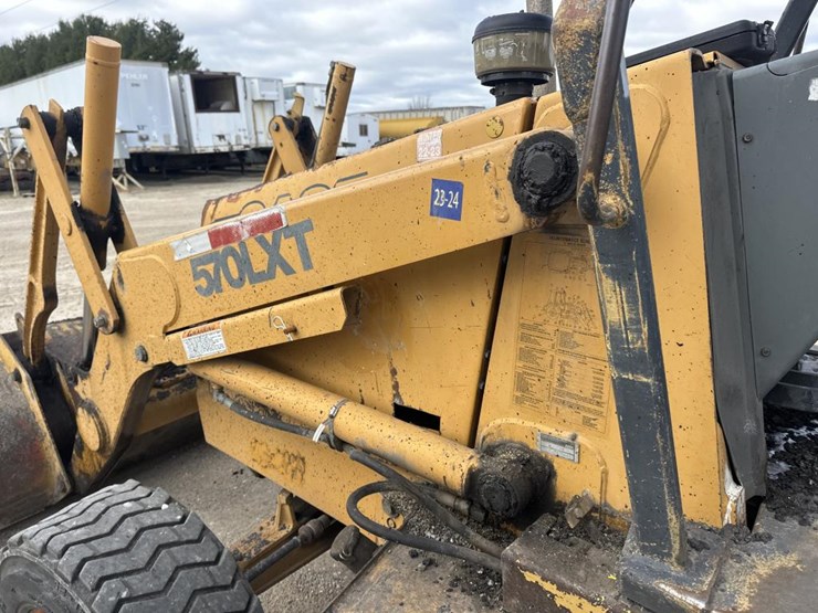 case-570l-xt-image-15