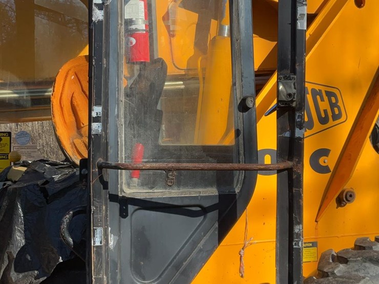 2018-jcb-506c-image-26