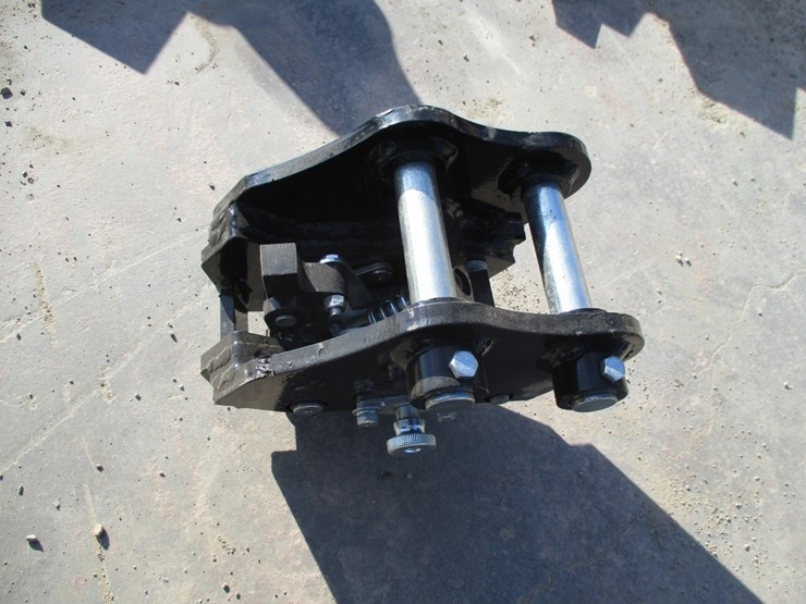 new-unused-ir-semi-auto-quick-coupler-attachment,-image-3