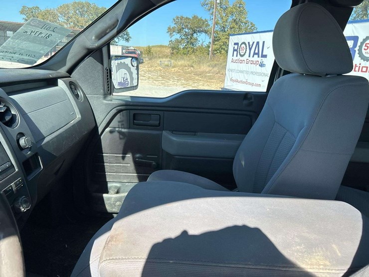 2011-ford-f150-image-17