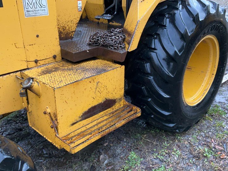 2001-deere-486e-image-42