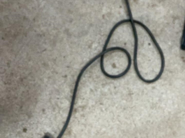 #109-•-dewalt-1/2”-electric-drill-and-bits-image-11