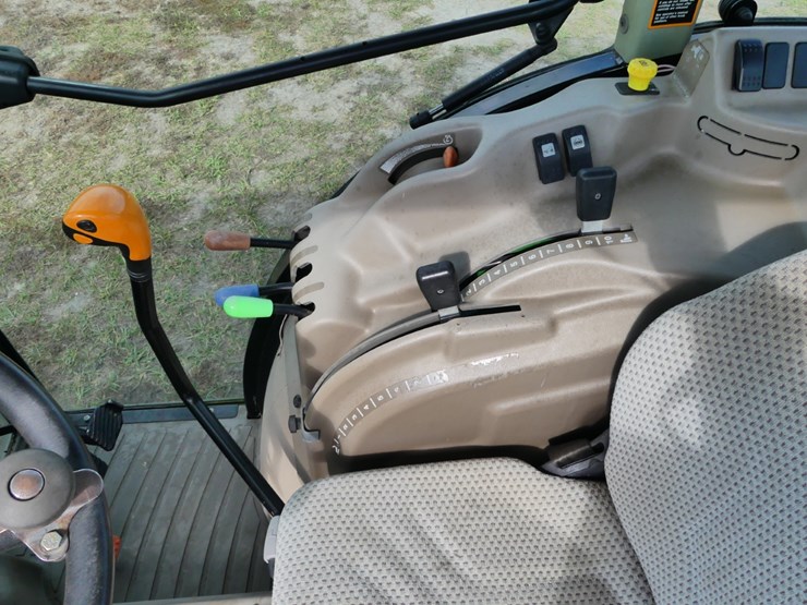 2017-john-deere-5090gn-image-14