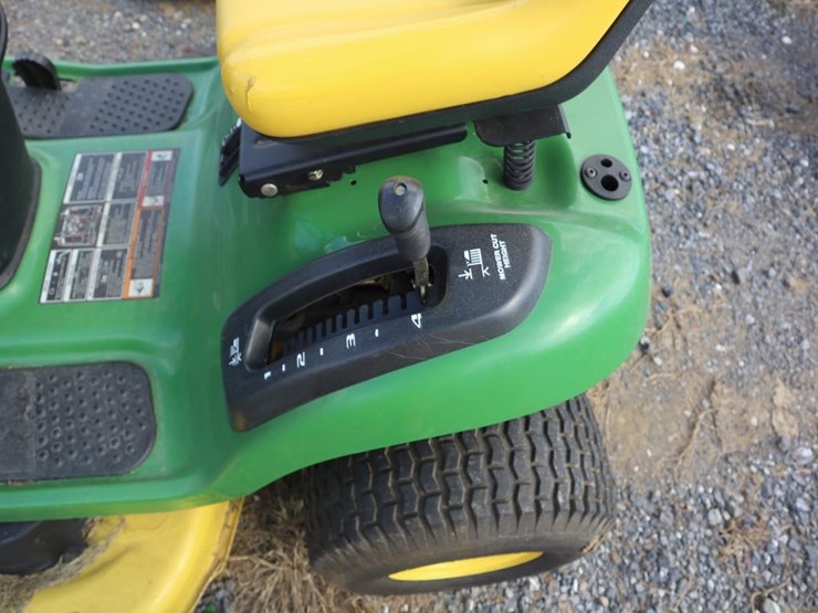 john-deere-d110-image-17