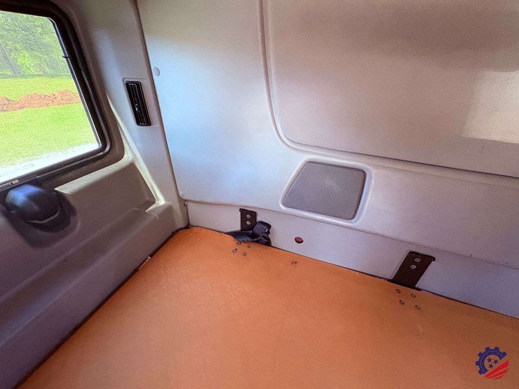 2017-international-prostar-image-101