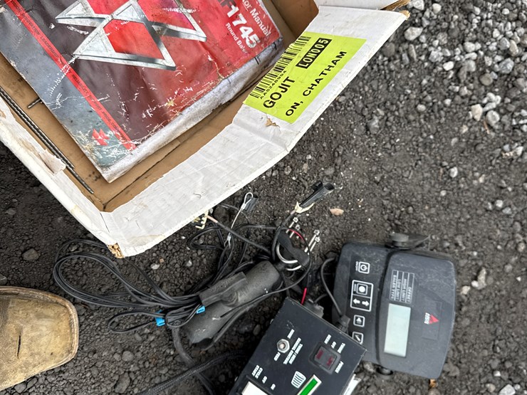 massey-ferguson-1745-image-17