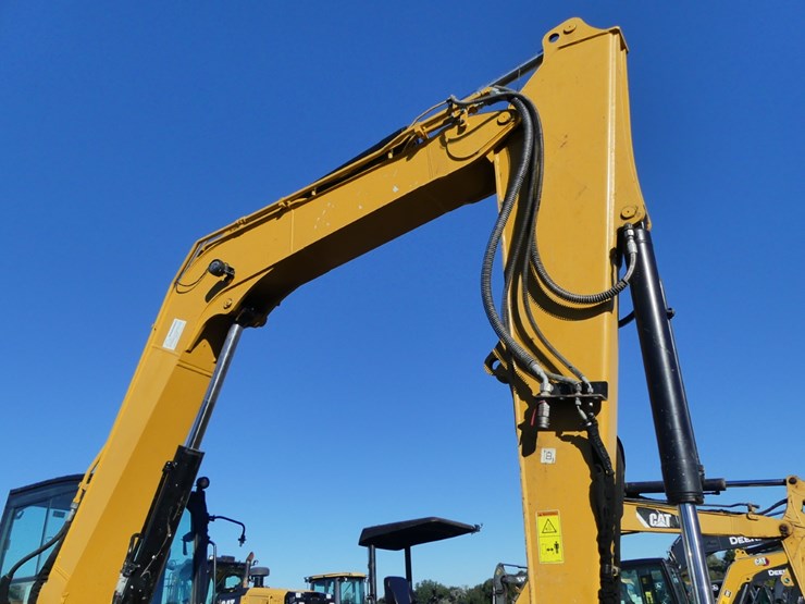 caterpillar-308cr-image-12