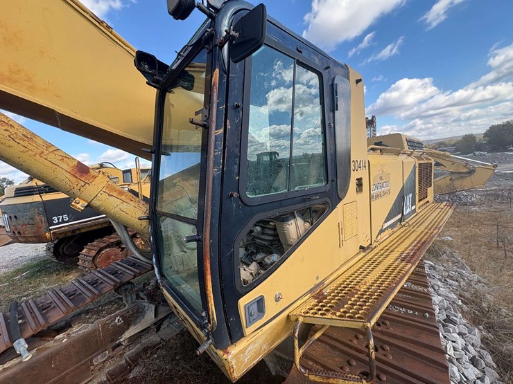 1998-caterpillar-375l-image-52