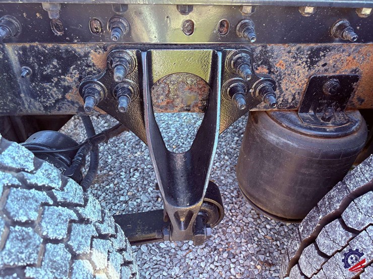 2017-international-prostar-image-17