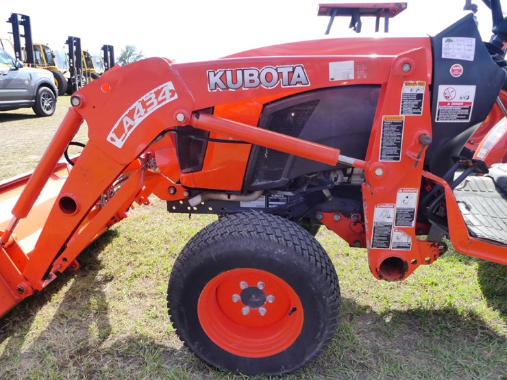 kubota-b2301-image-8