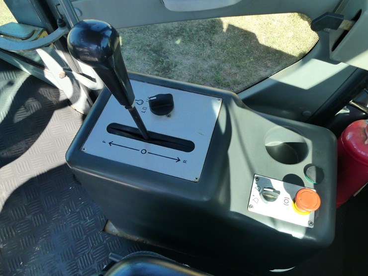 2018-xcmg-cv83pd-image-12