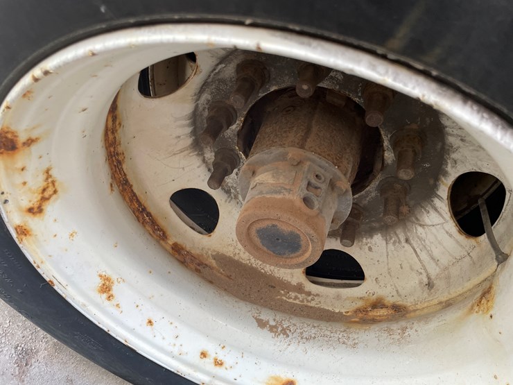 2018-great-dane-van-image-21