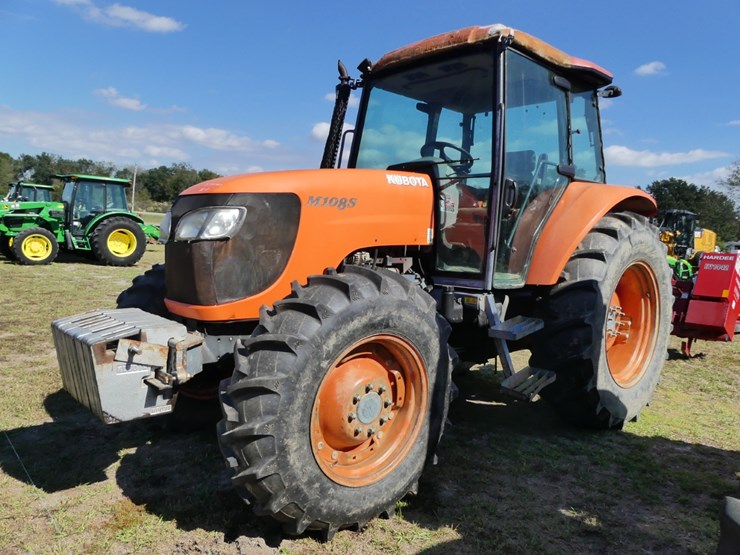 2009-kubota-m108s-image-1
