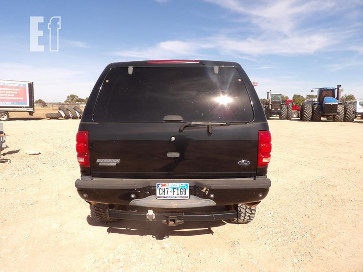 2002-ford-expedition-image-4