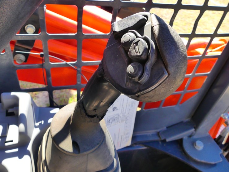 2020-kubota-svl75-2-image-14