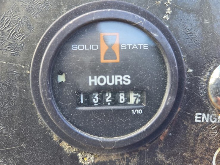 ditch-witch-350sx-image-25